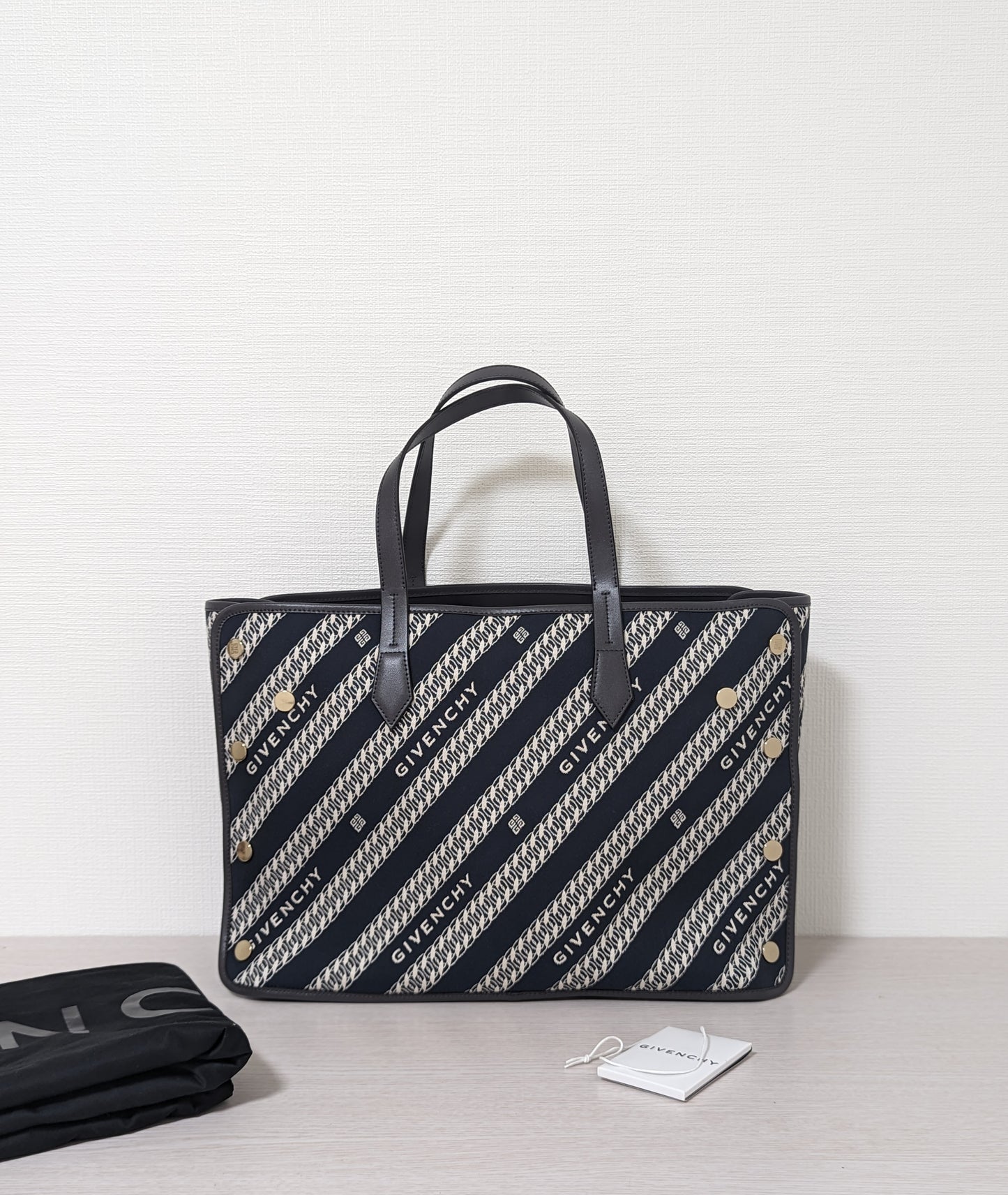 Canvas Jacquard Bond Tote Medium