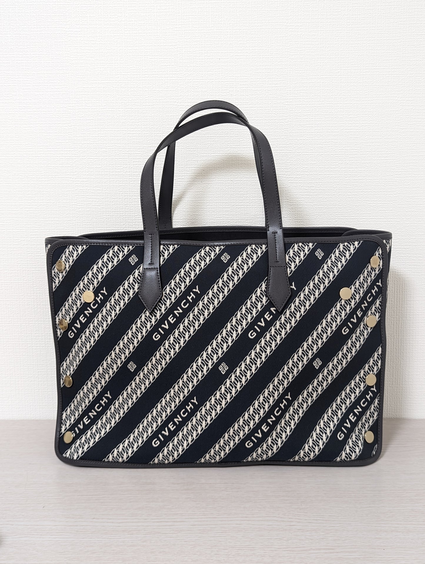 Canvas Jacquard Bond Tote Medium