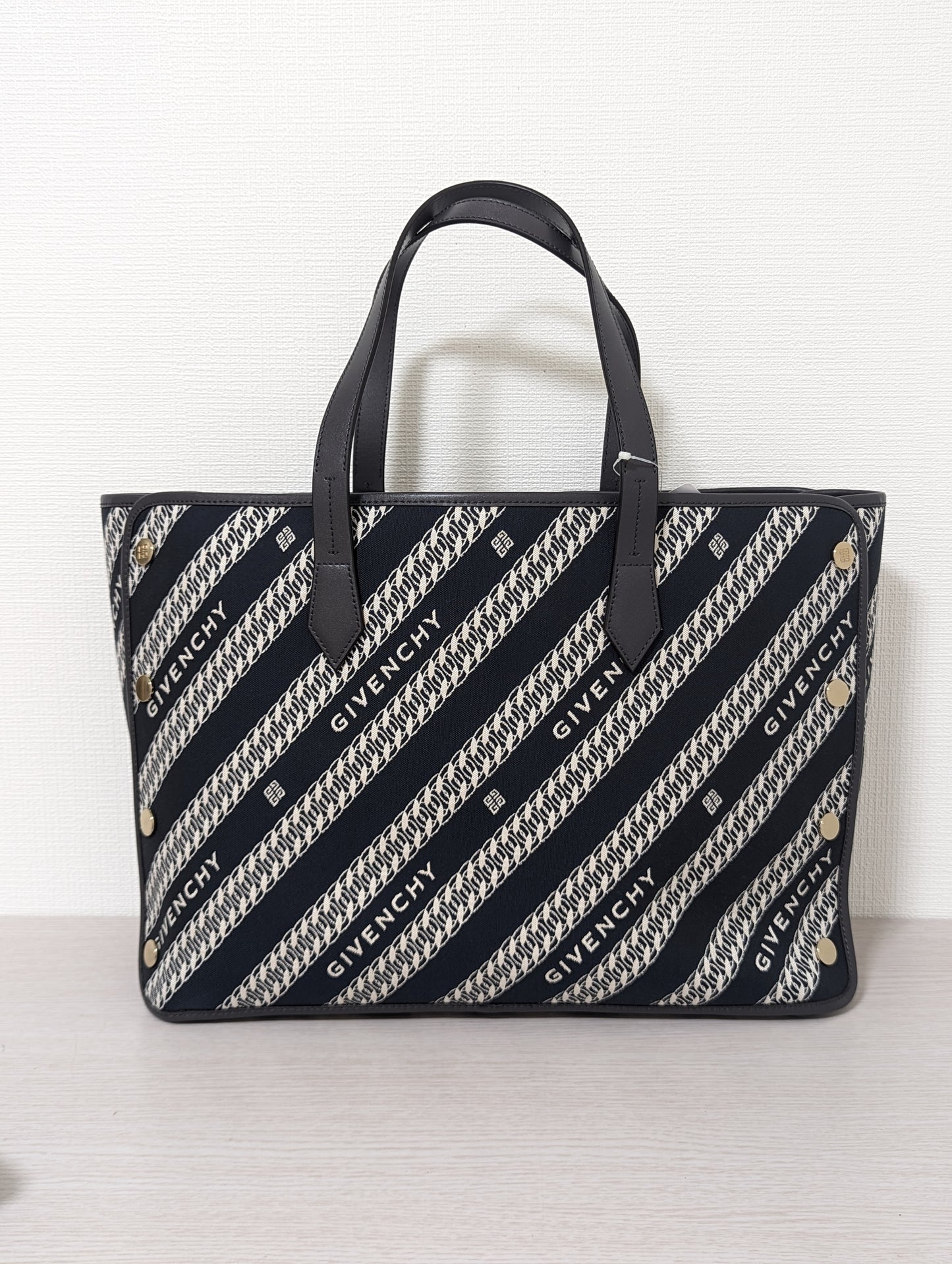 Canvas Jacquard Bond Tote Medium