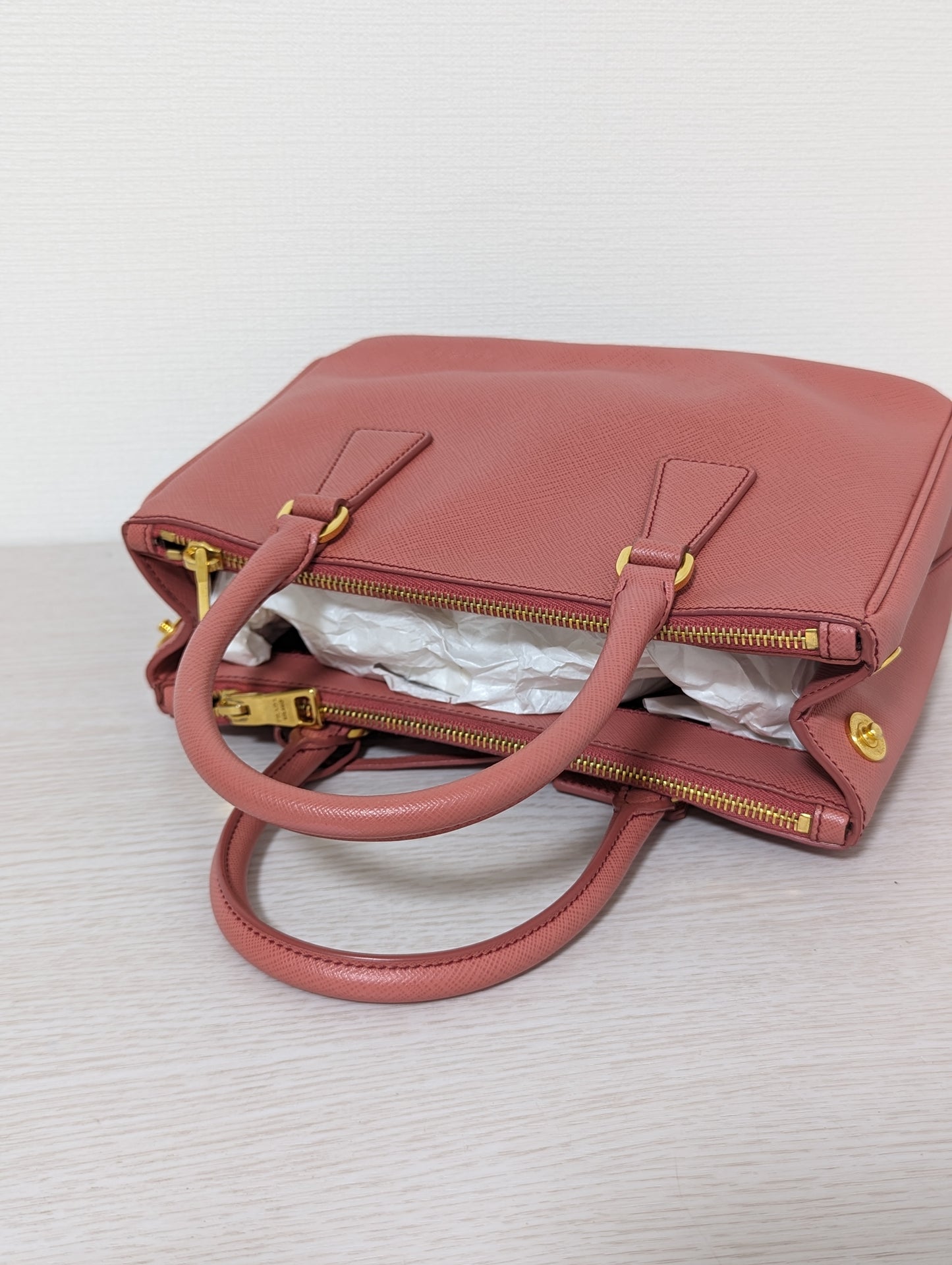 Saffiano Galleria Small