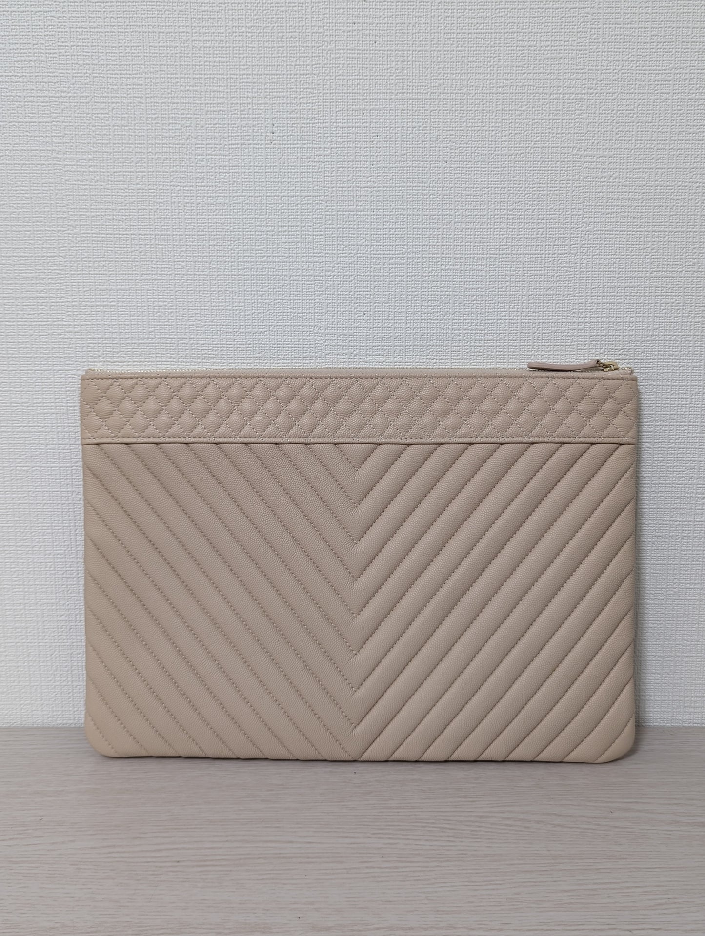 Chevron V-Stitch