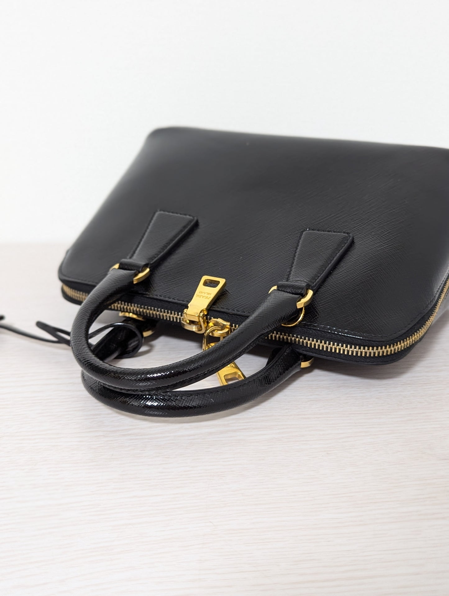 Saffiano Vernice Promenade Small