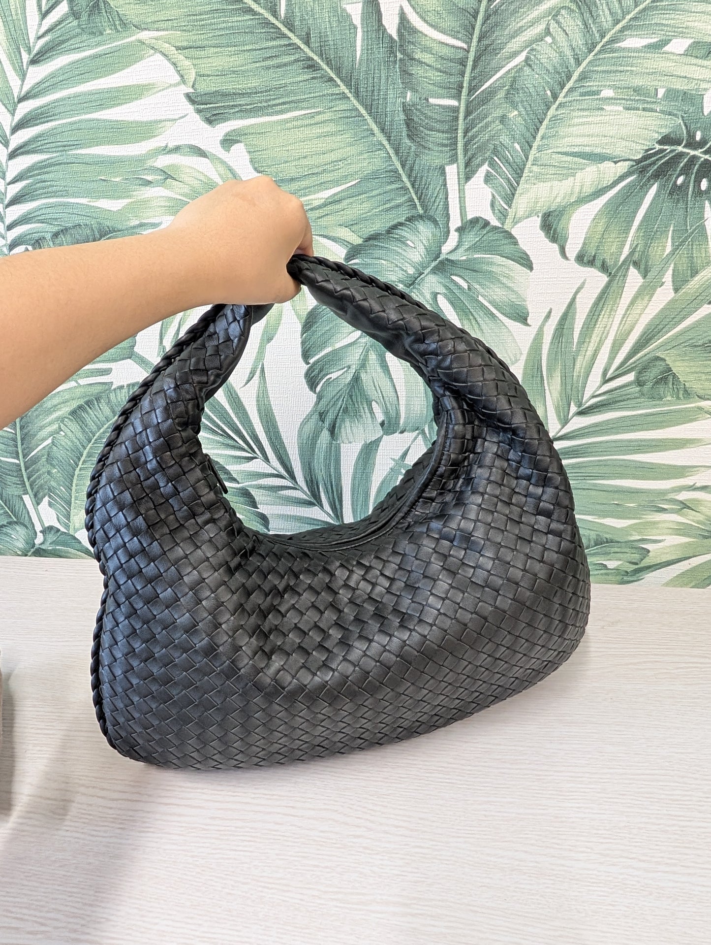 Hobo Intrecciato Small