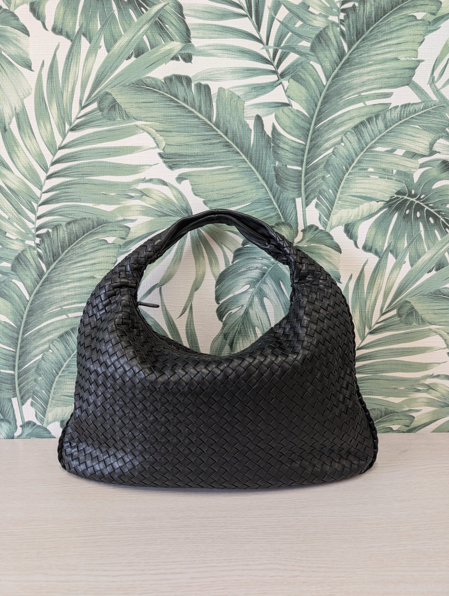 Hobo Intrecciato Medium