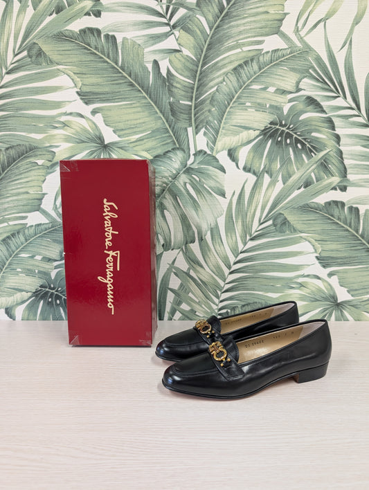 Gold Gancini Logo Leather Loafers Narrow 7