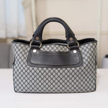 Load image into Gallery viewer, C E L I N E Triomphe Handbag Black
