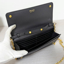 Load image into Gallery viewer, Saffiano Black Chain Bag
