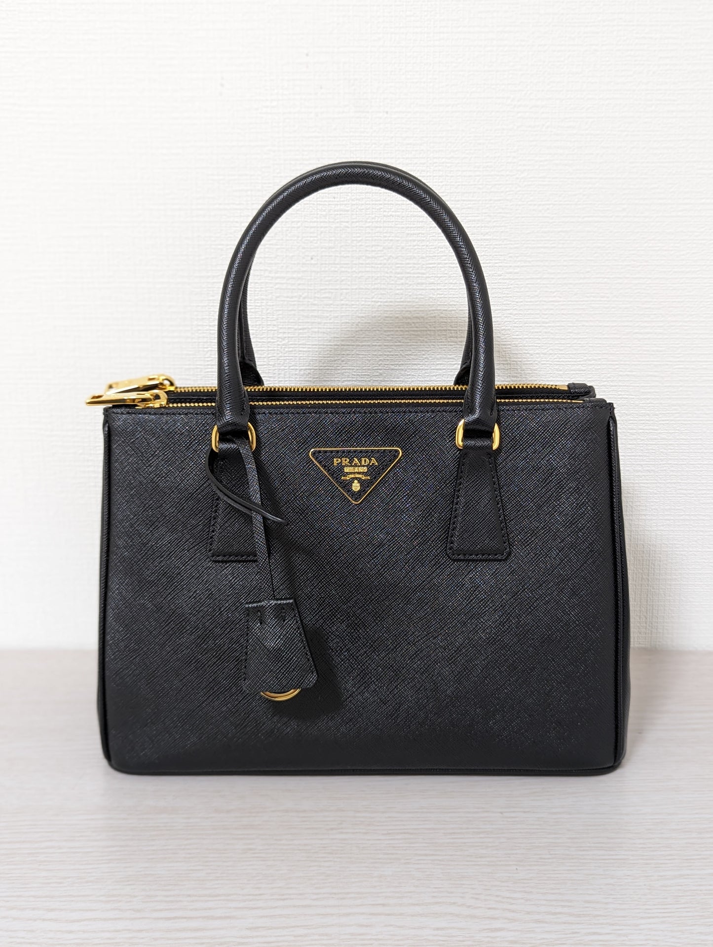 Saffiano Galleria(New Model) Medium