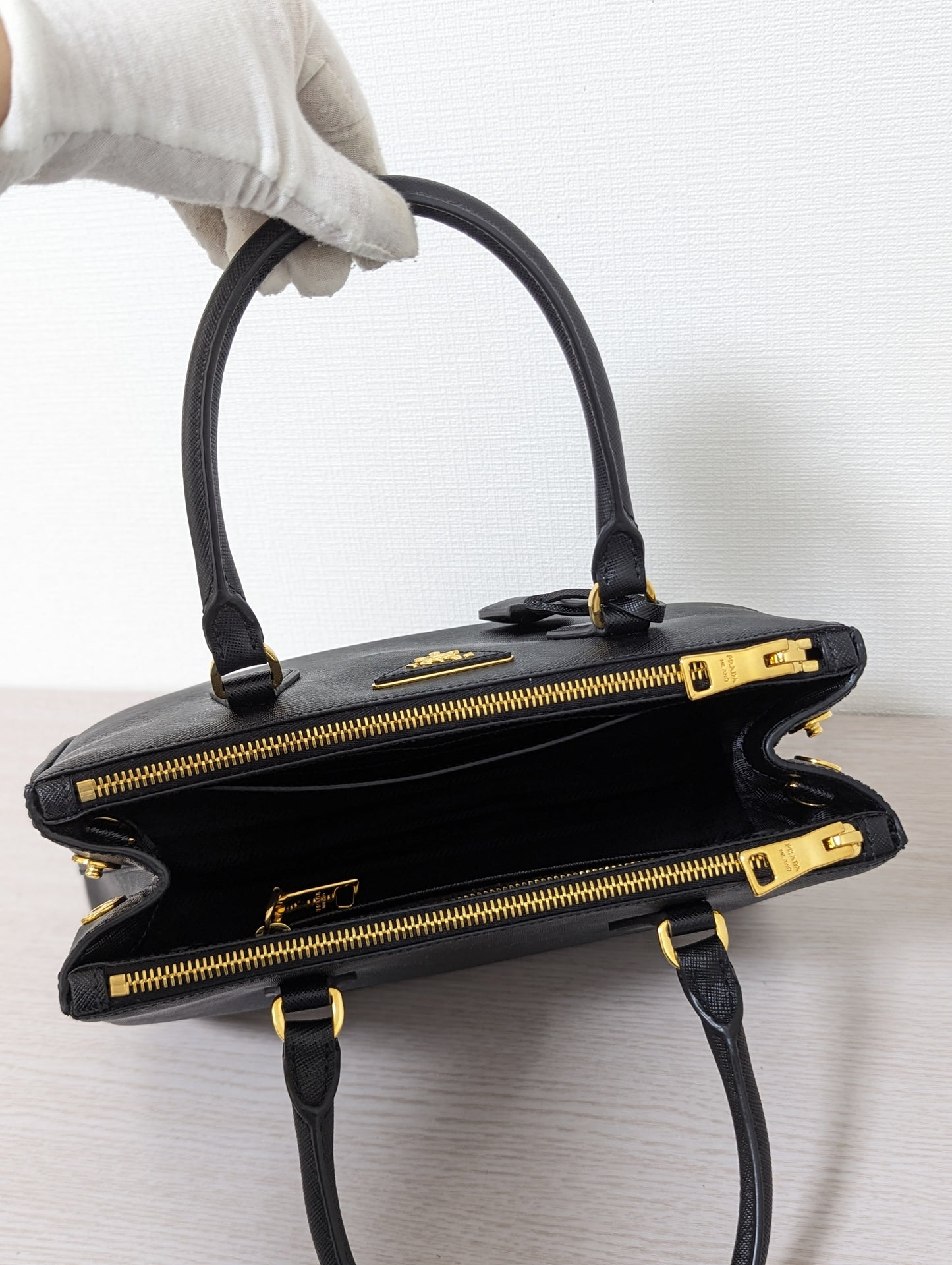 Saffiano Galleria(New Model) Medium