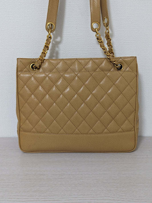 Quilted Caviar Matelasse Ballcharm