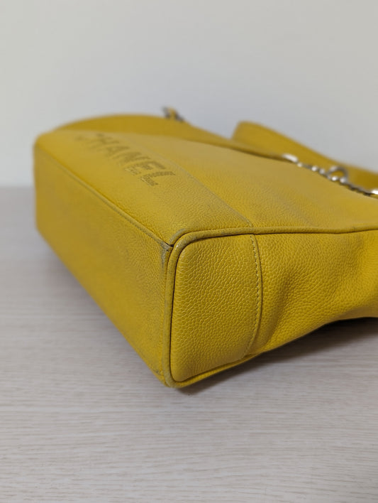 Vintage Classic Caviar Tote Small