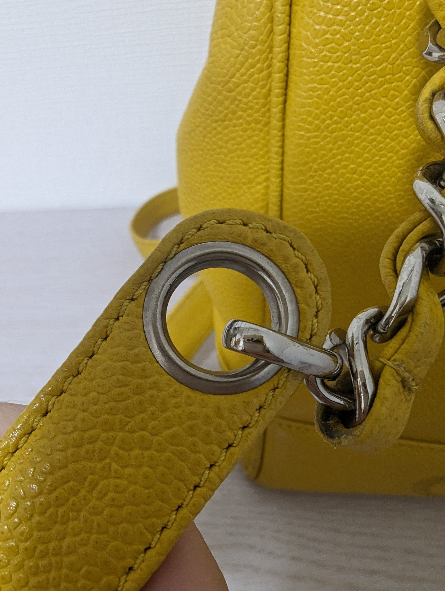Vintage Classic Caviar Tote Small