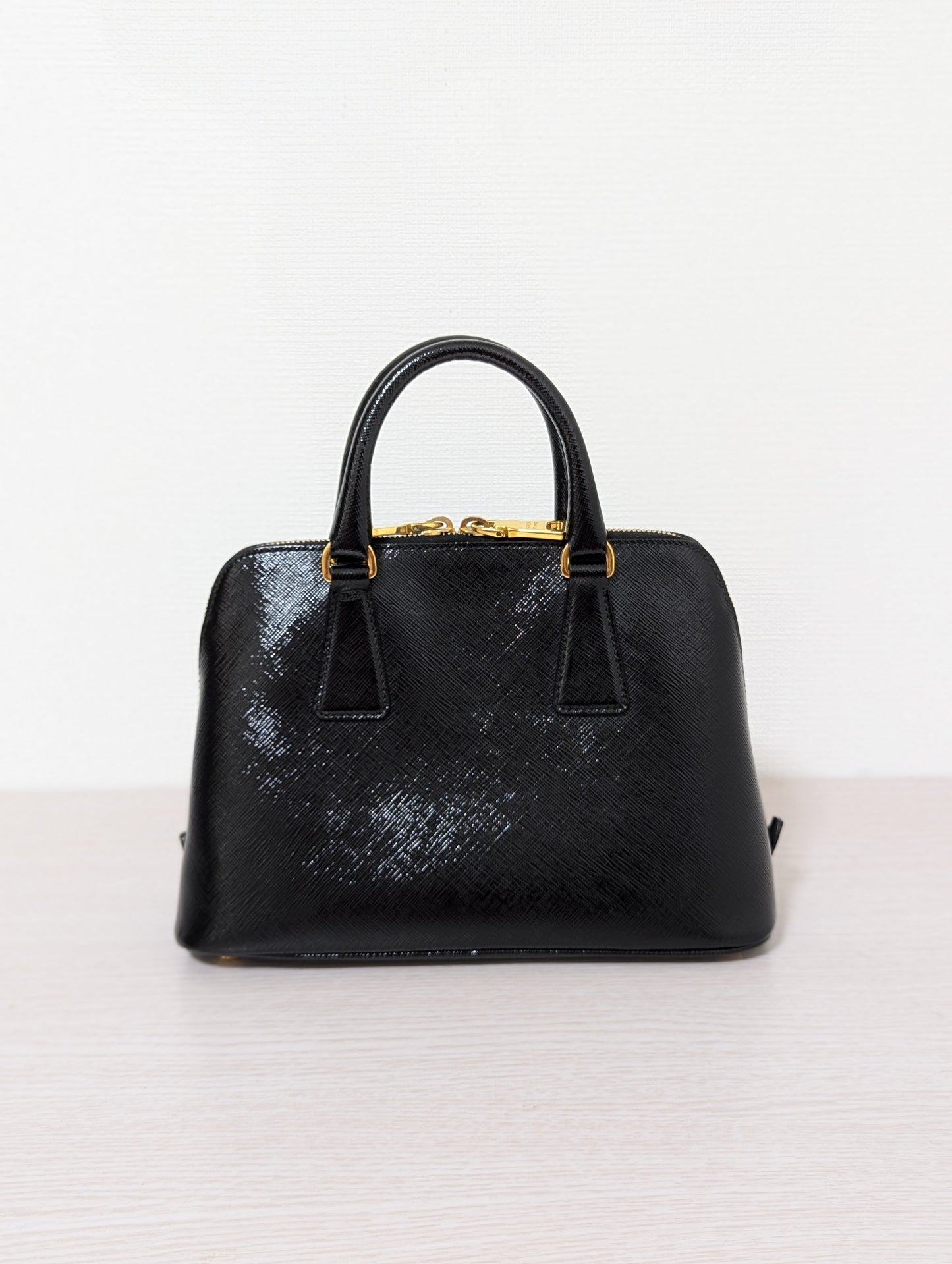 Saffiano Vernice Promenade Small