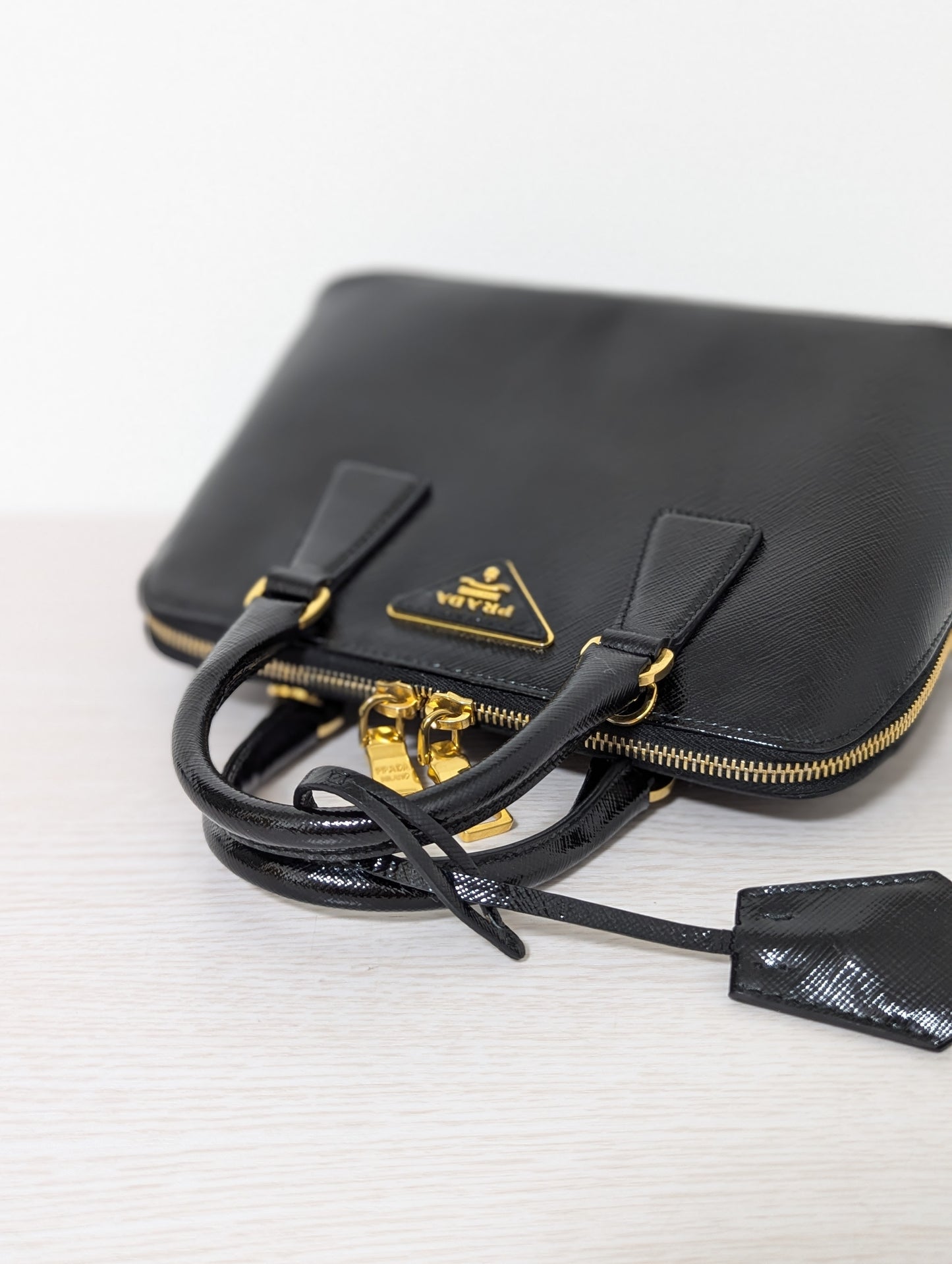 Saffiano Vernice Promenade Small