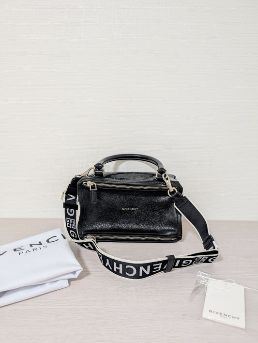 Pandora 4G Logo Strap Leather Small