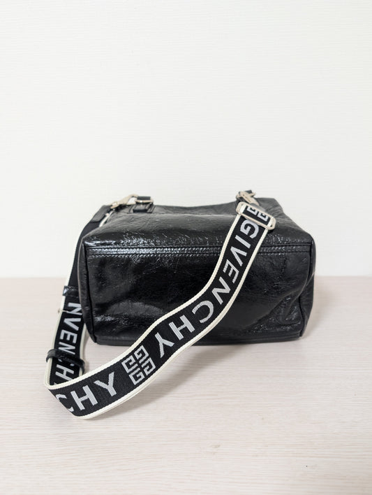 Pandora 4G Logo Strap Leather Small