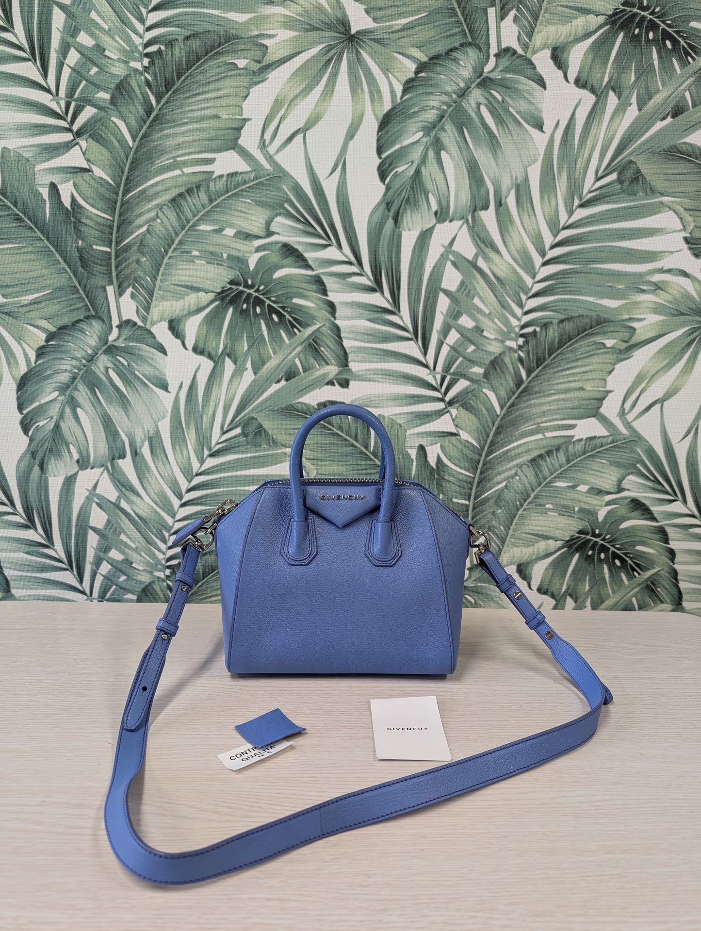 Sugar Goatskin Antigona Mini