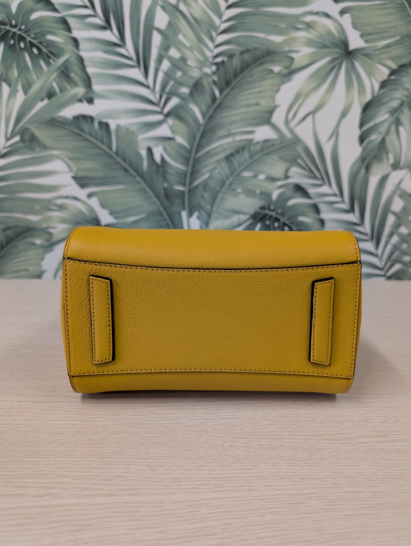 Antigona Goatskin Mini