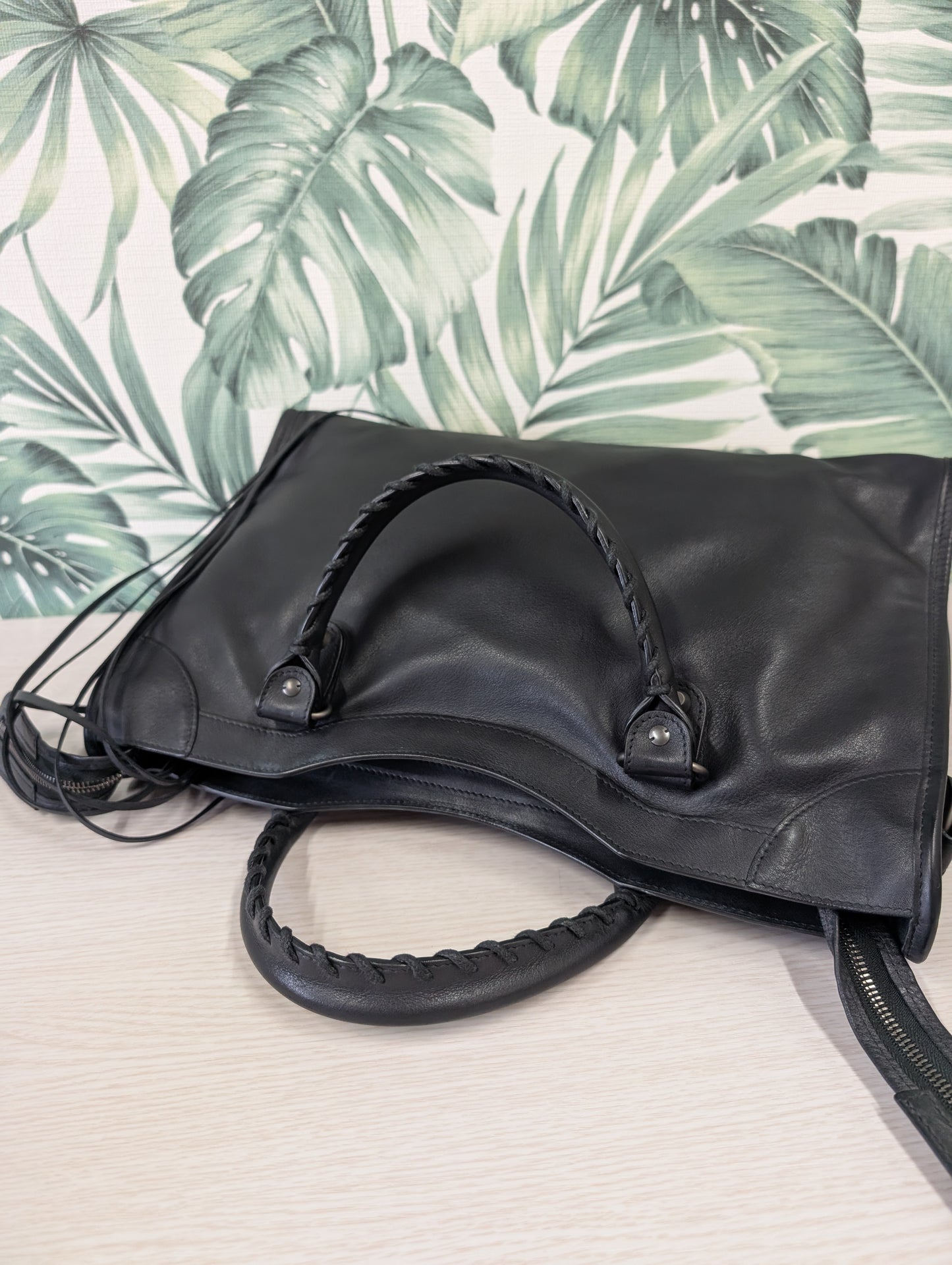 Classic City Leather Medium