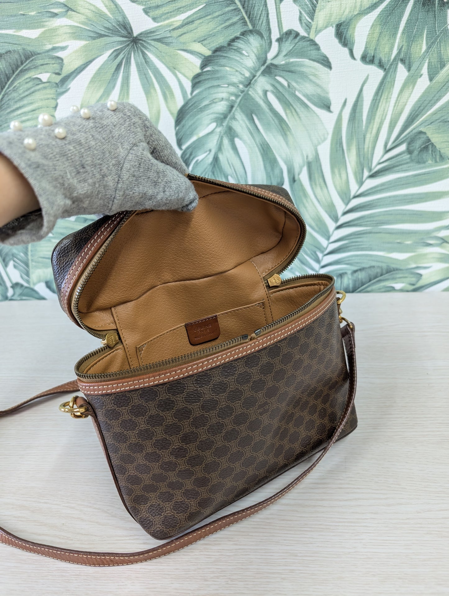 Macadam 2-Way Vanity Bag Medium