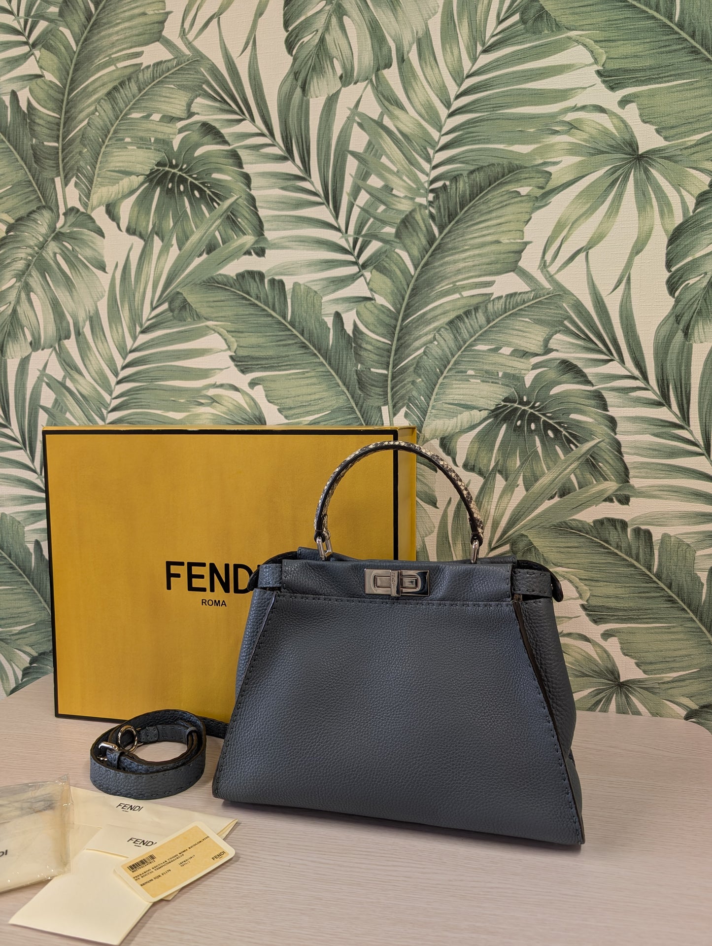 Peekaboo ISeeU Calfskin Python Handle Medium