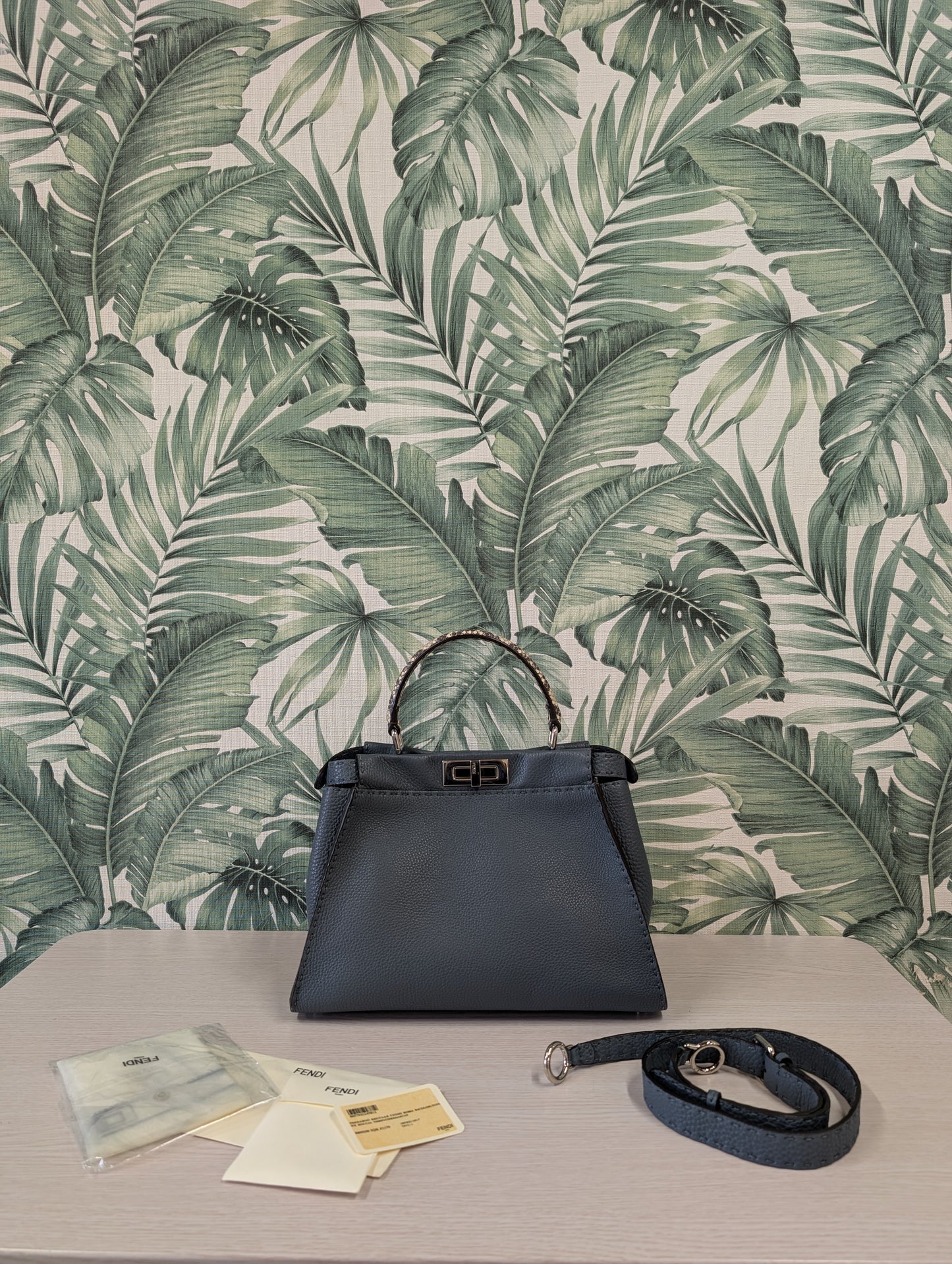 Peekaboo ISeeU Calfskin Python Handle Medium