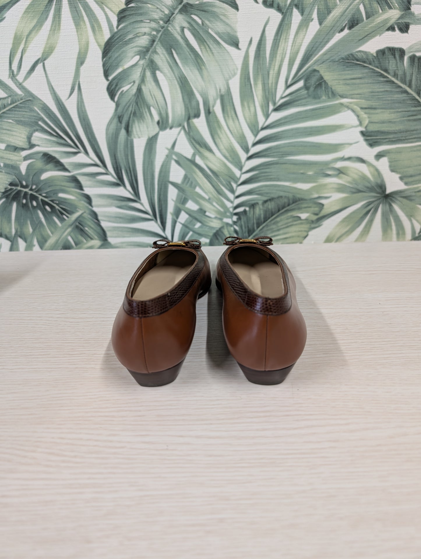 Vintage Brown Pumps 7.5