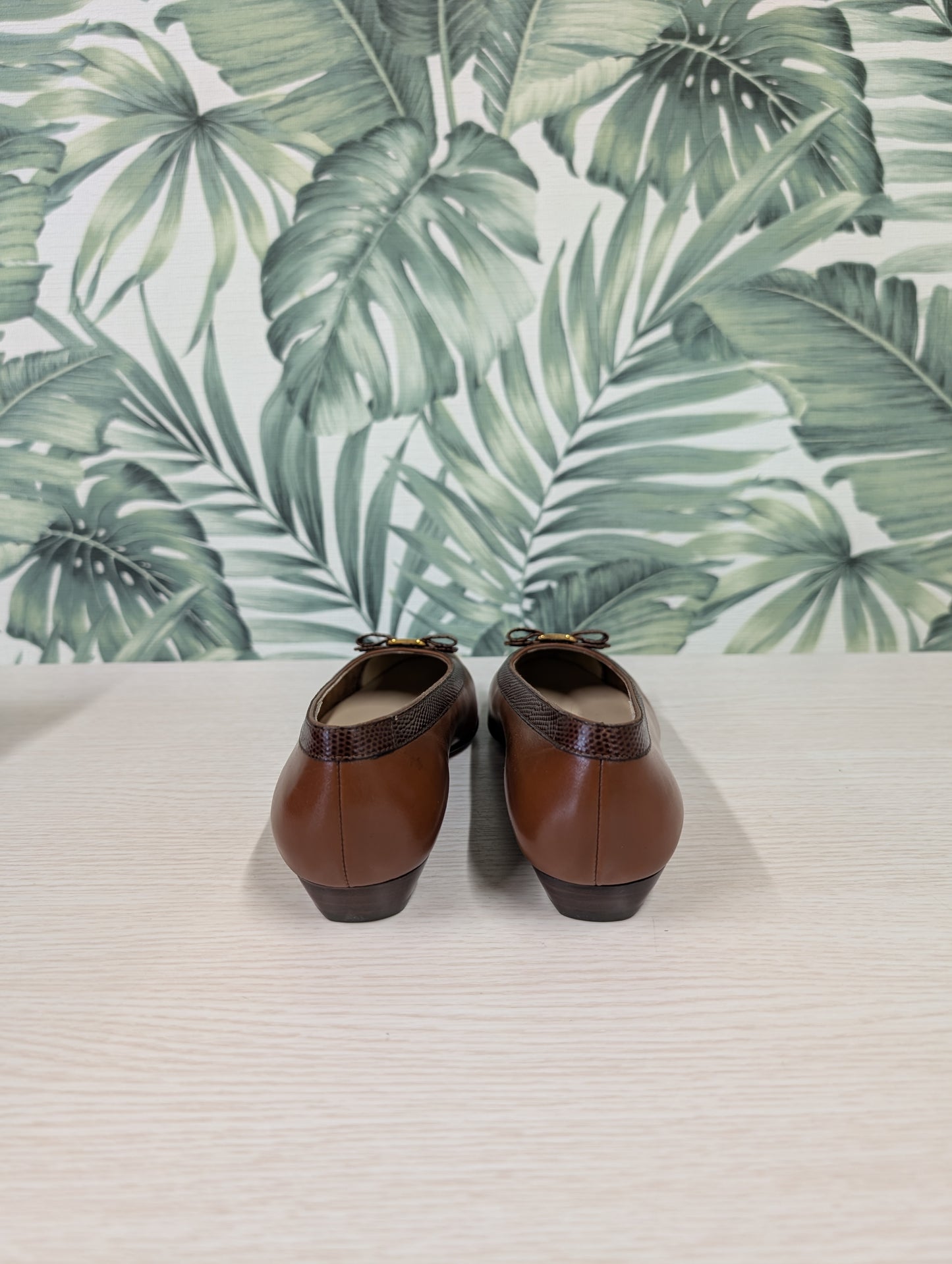 Vintage Brown Pumps 7.5
