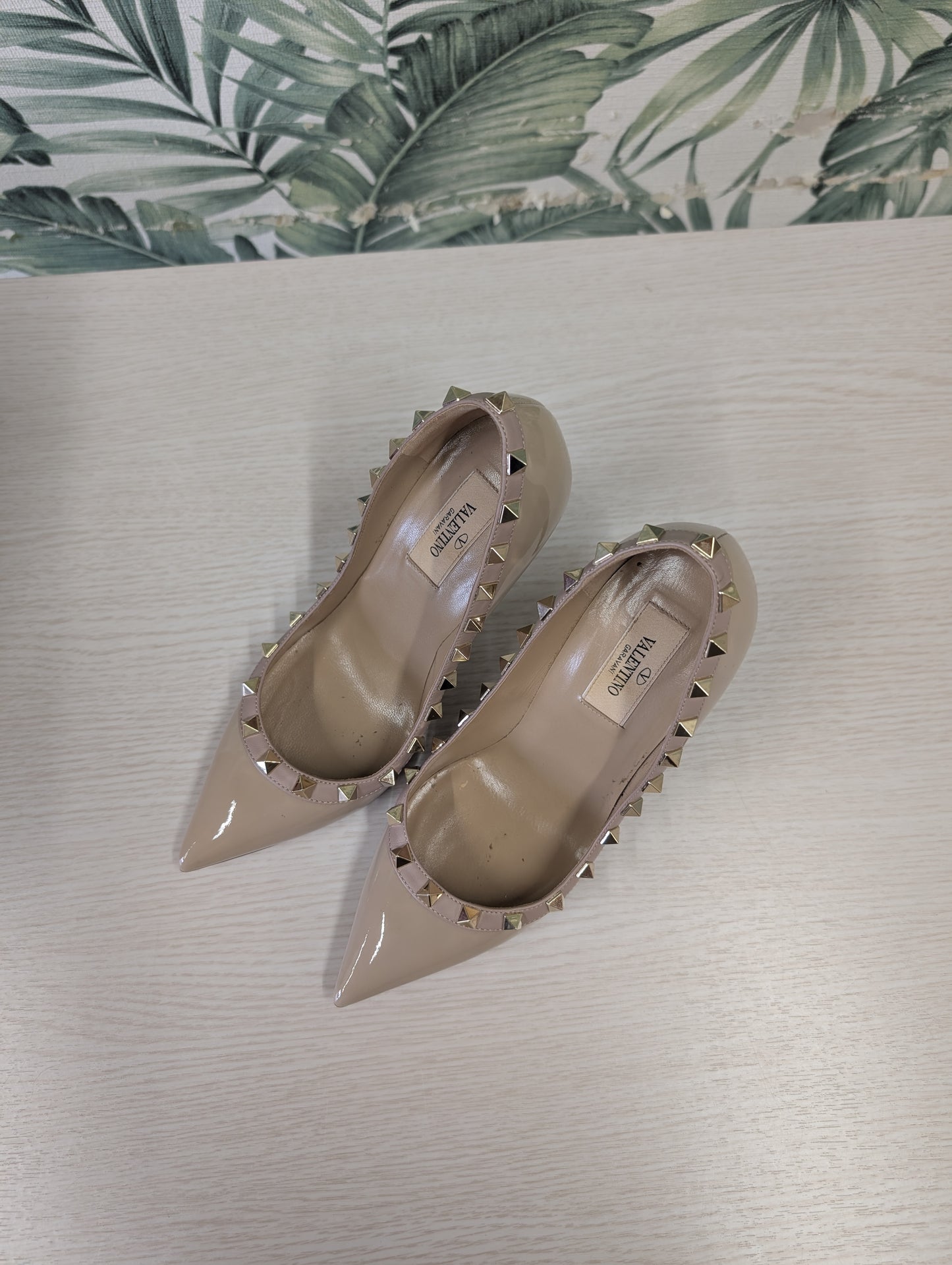 Rockstud Pumps 36