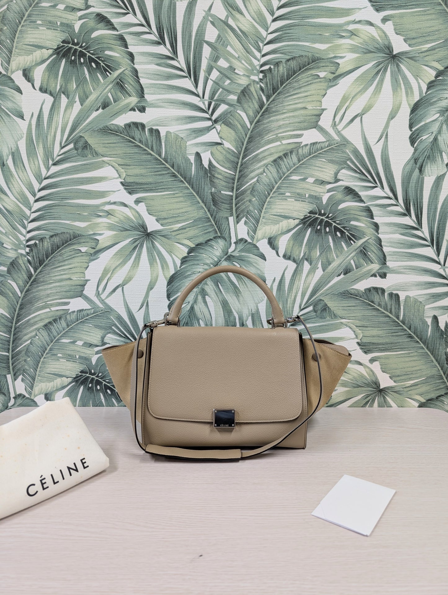 Drummed Leather Trapeze Small