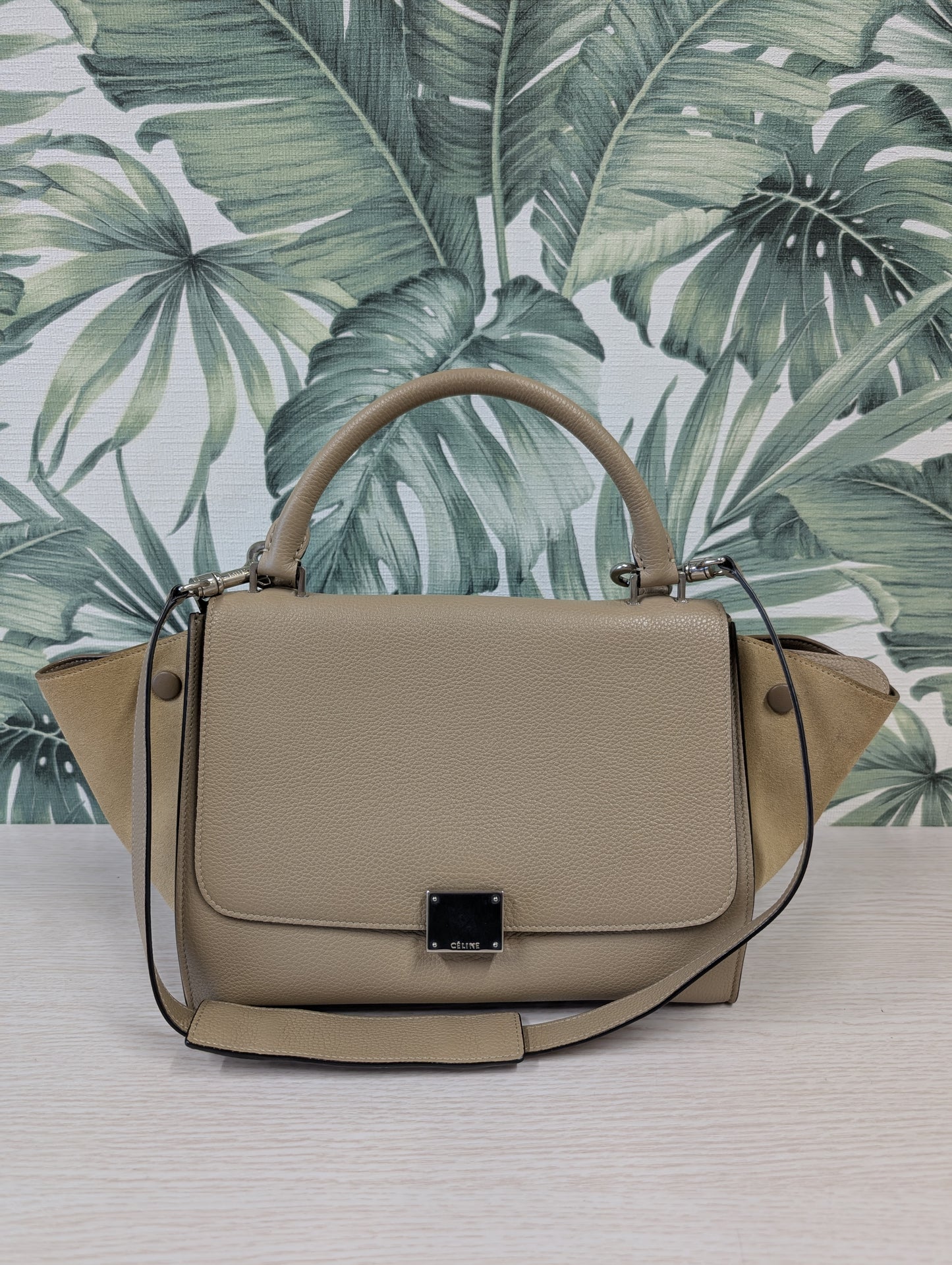 Drummed Leather Trapeze Small