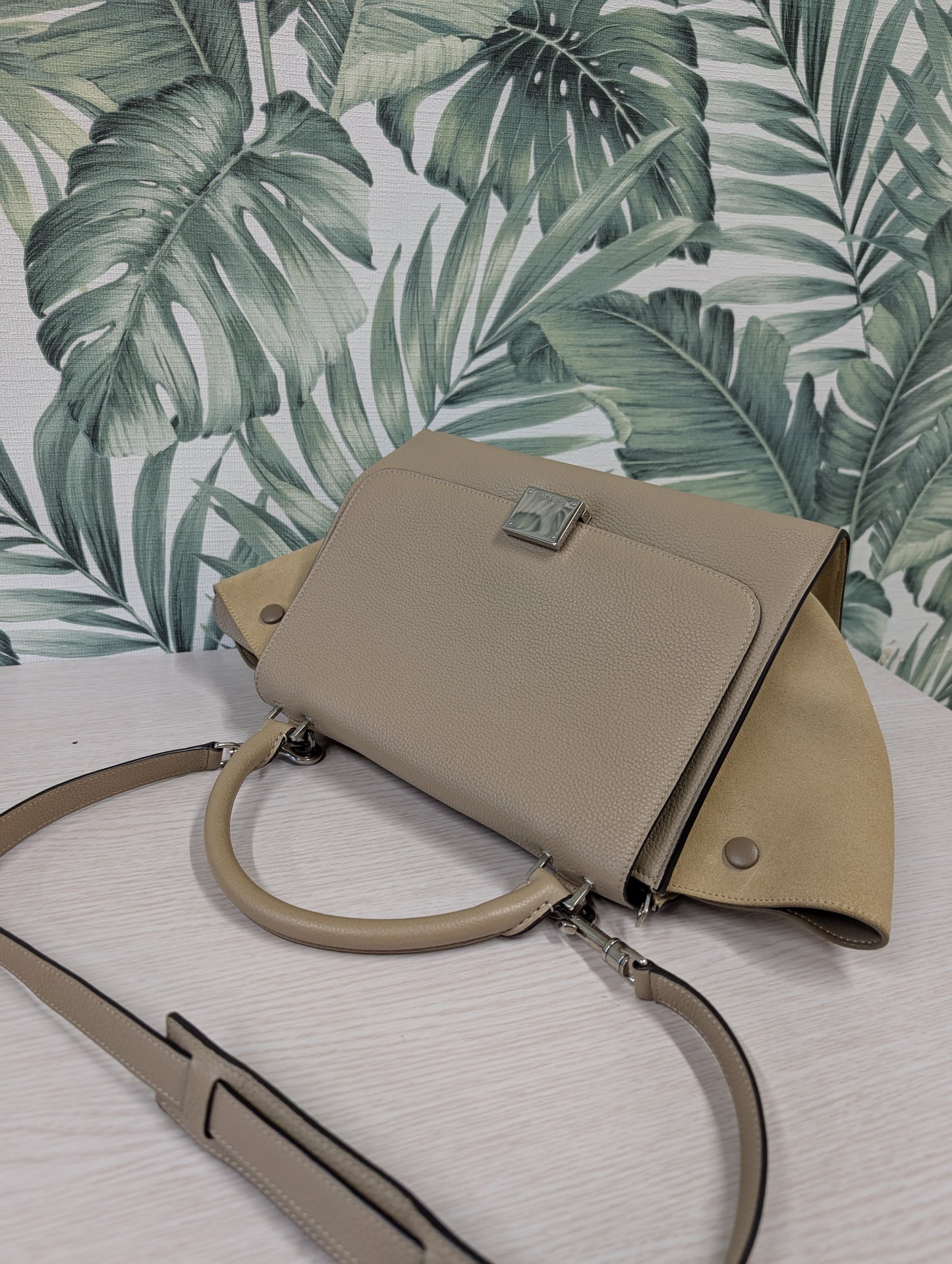 Drummed Leather Trapeze Small