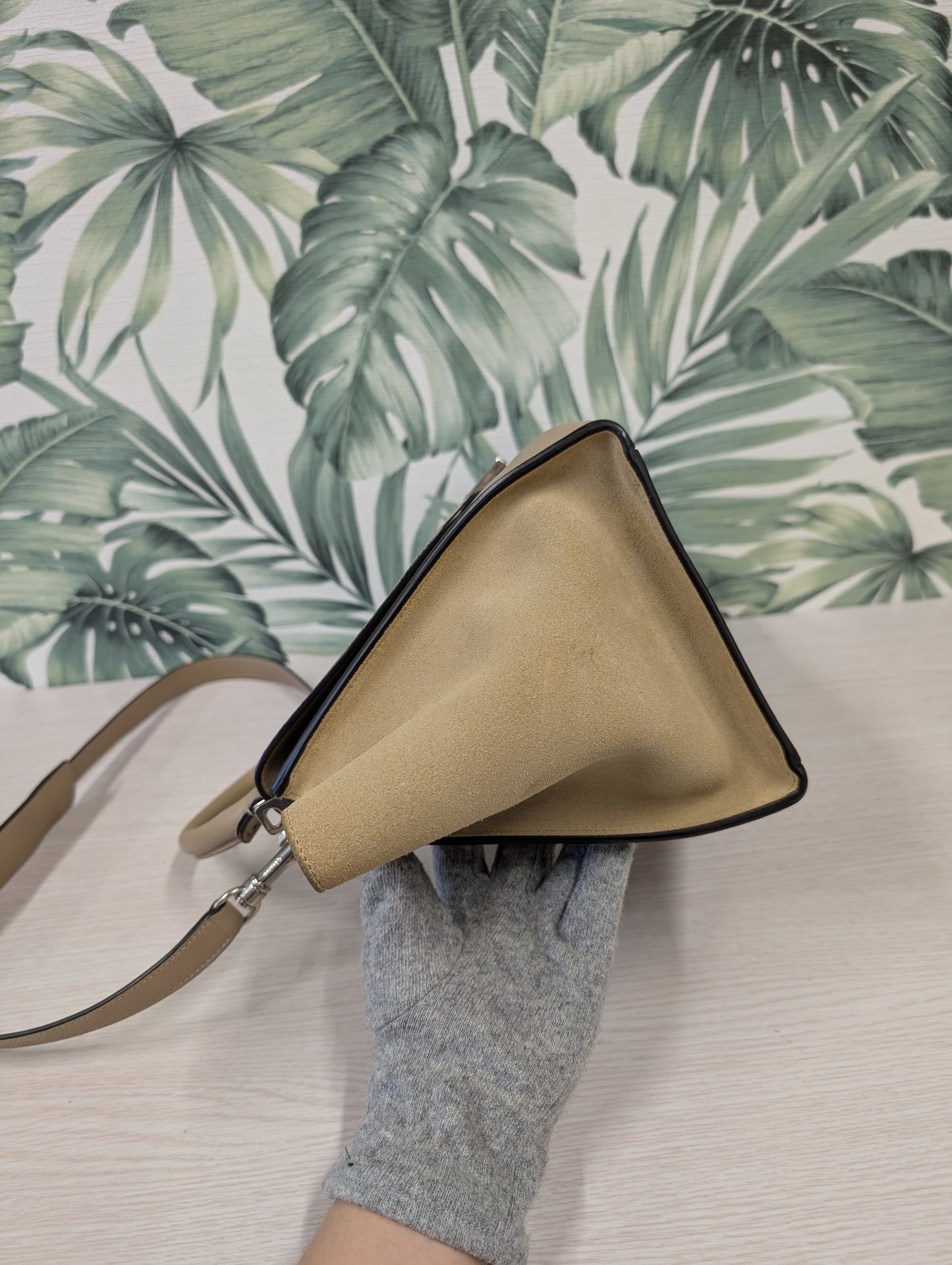 Drummed Leather Trapeze Small