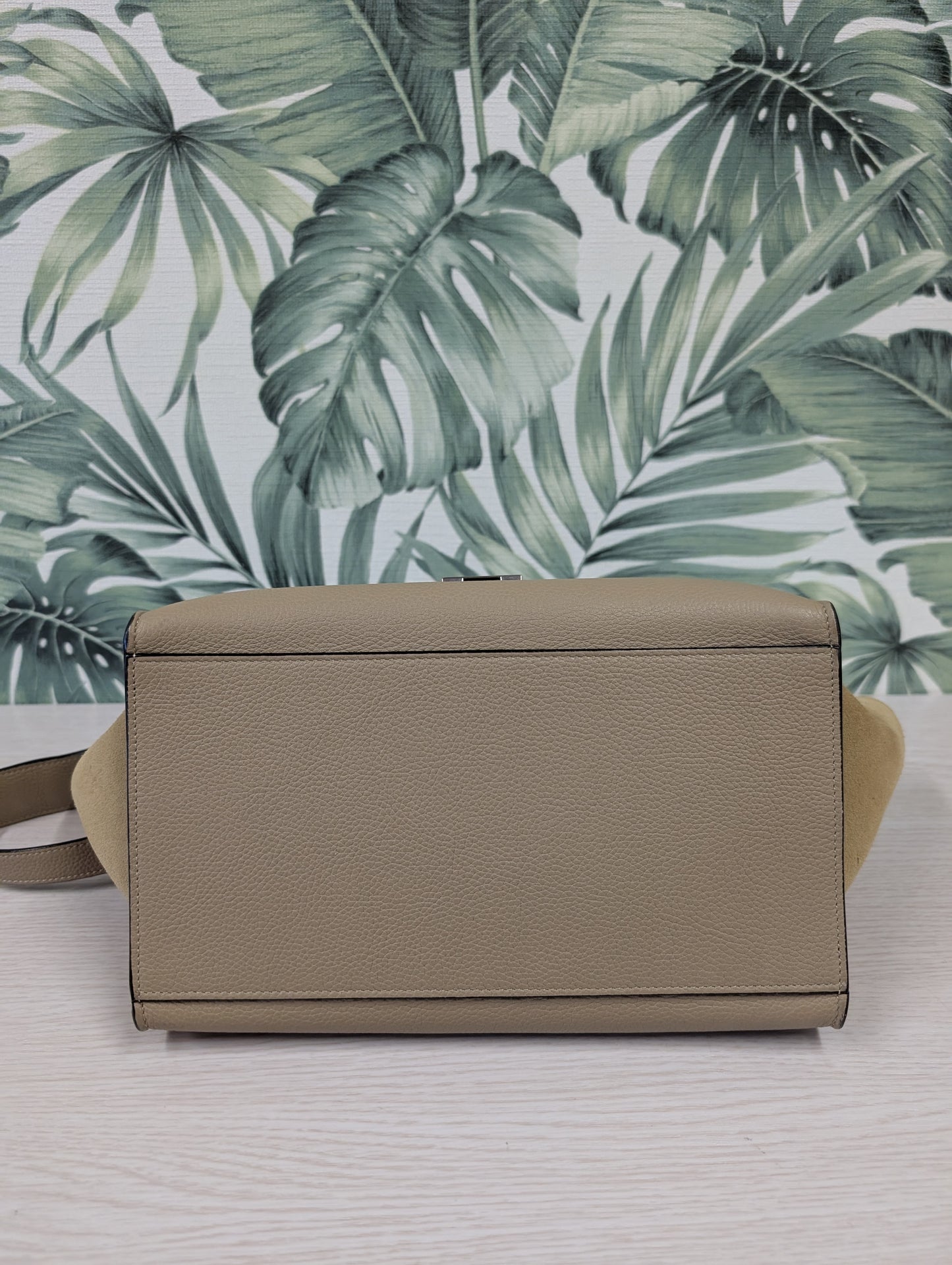 Drummed Leather Trapeze Small