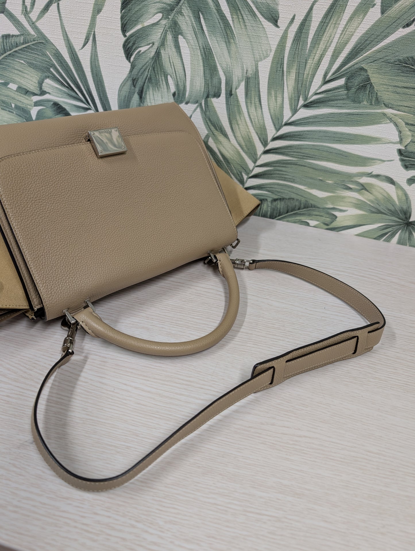 Drummed Leather Trapeze Small