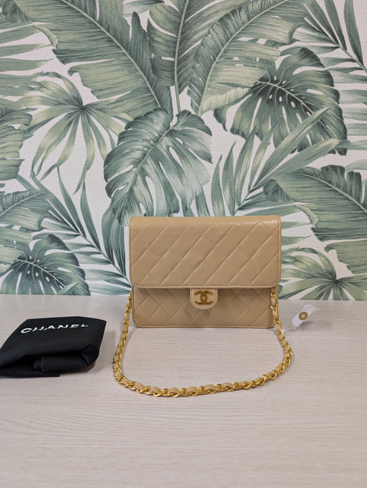 Vintage Lambskin Pushlock