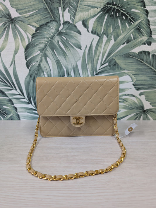 Vintage Lambskin Pushlock