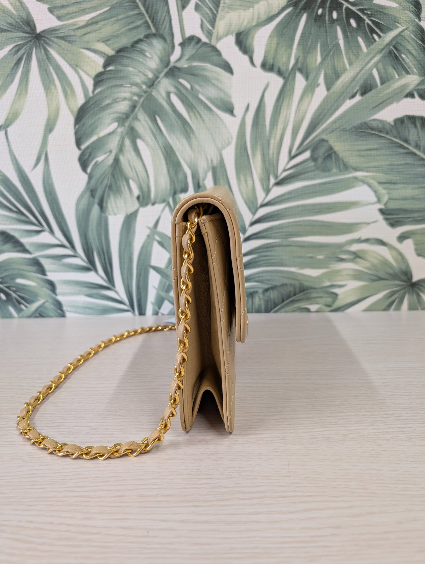 Vintage Lambskin Pushlock