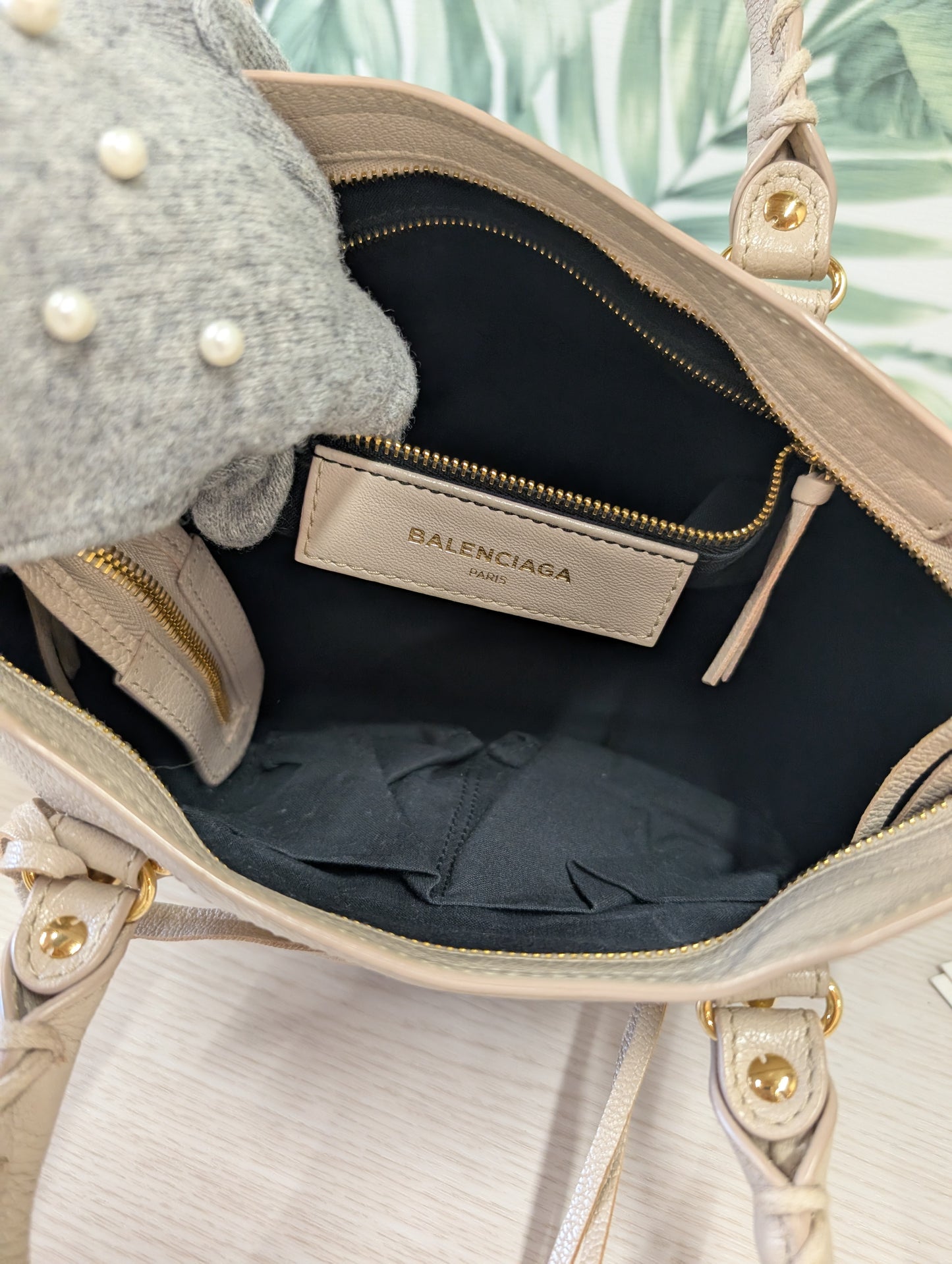 Chevre Gold Metallic Edge Hardware City Small