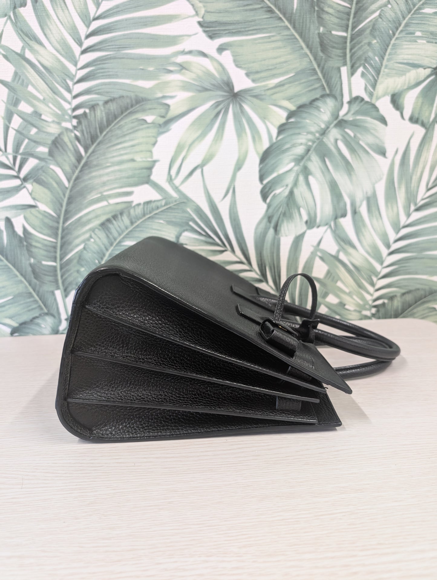 Sac De Jour Grained Leather Small