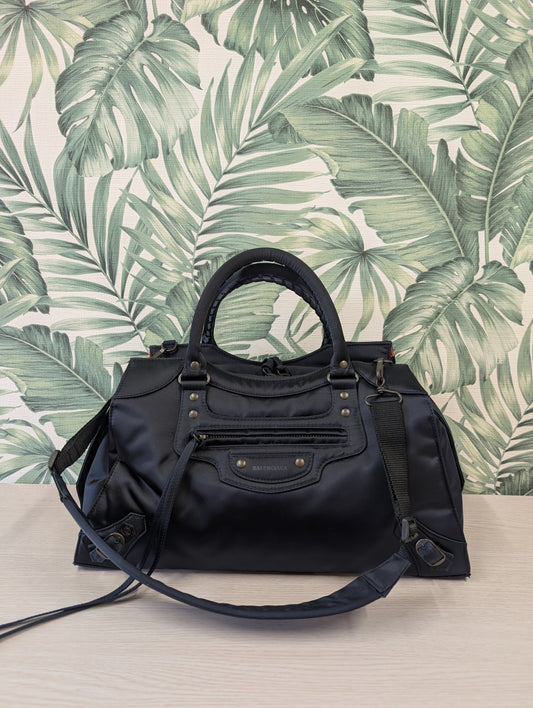 Neo Classic City Nylon Medium