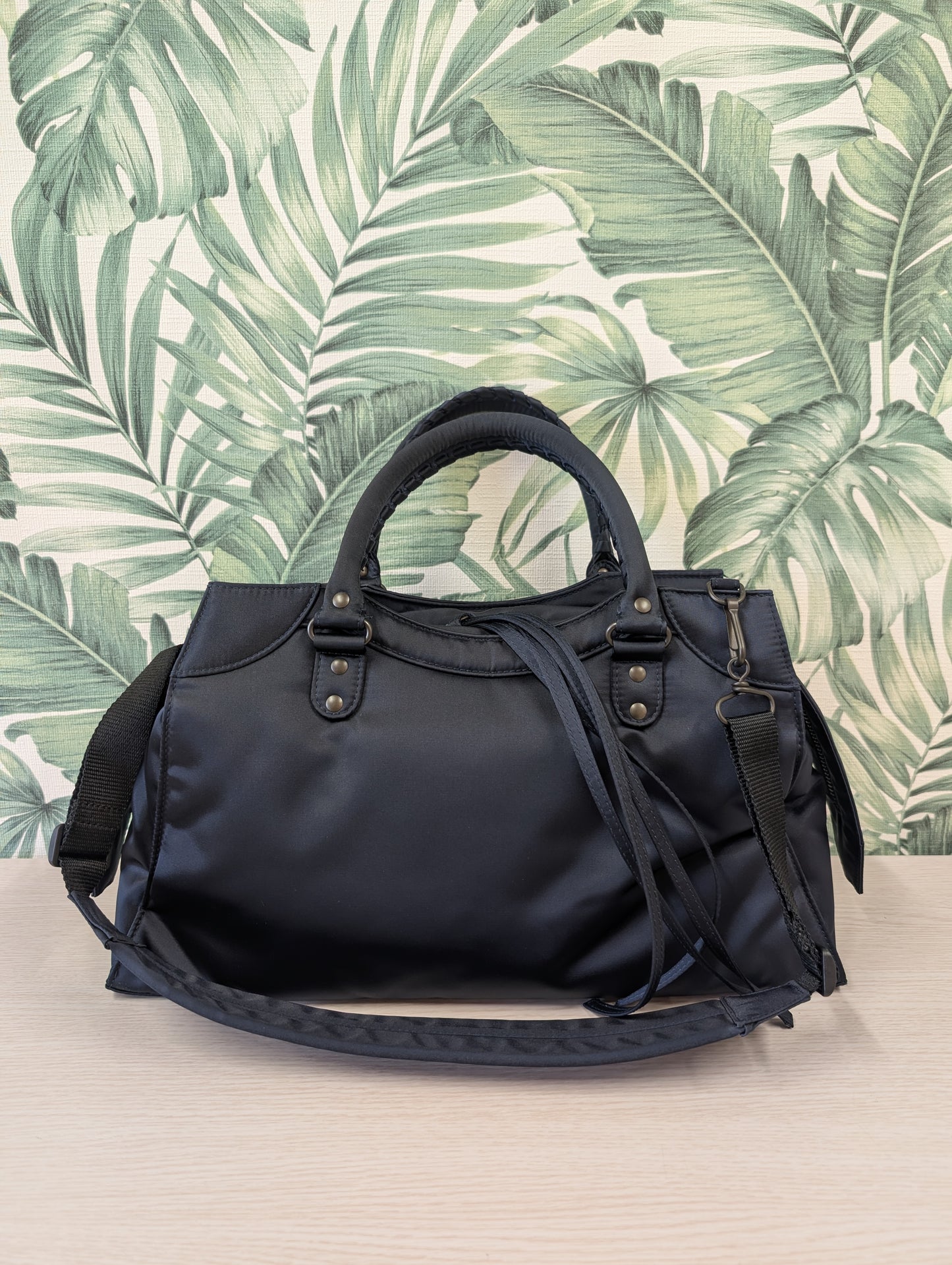 Neo Classic City Nylon Medium