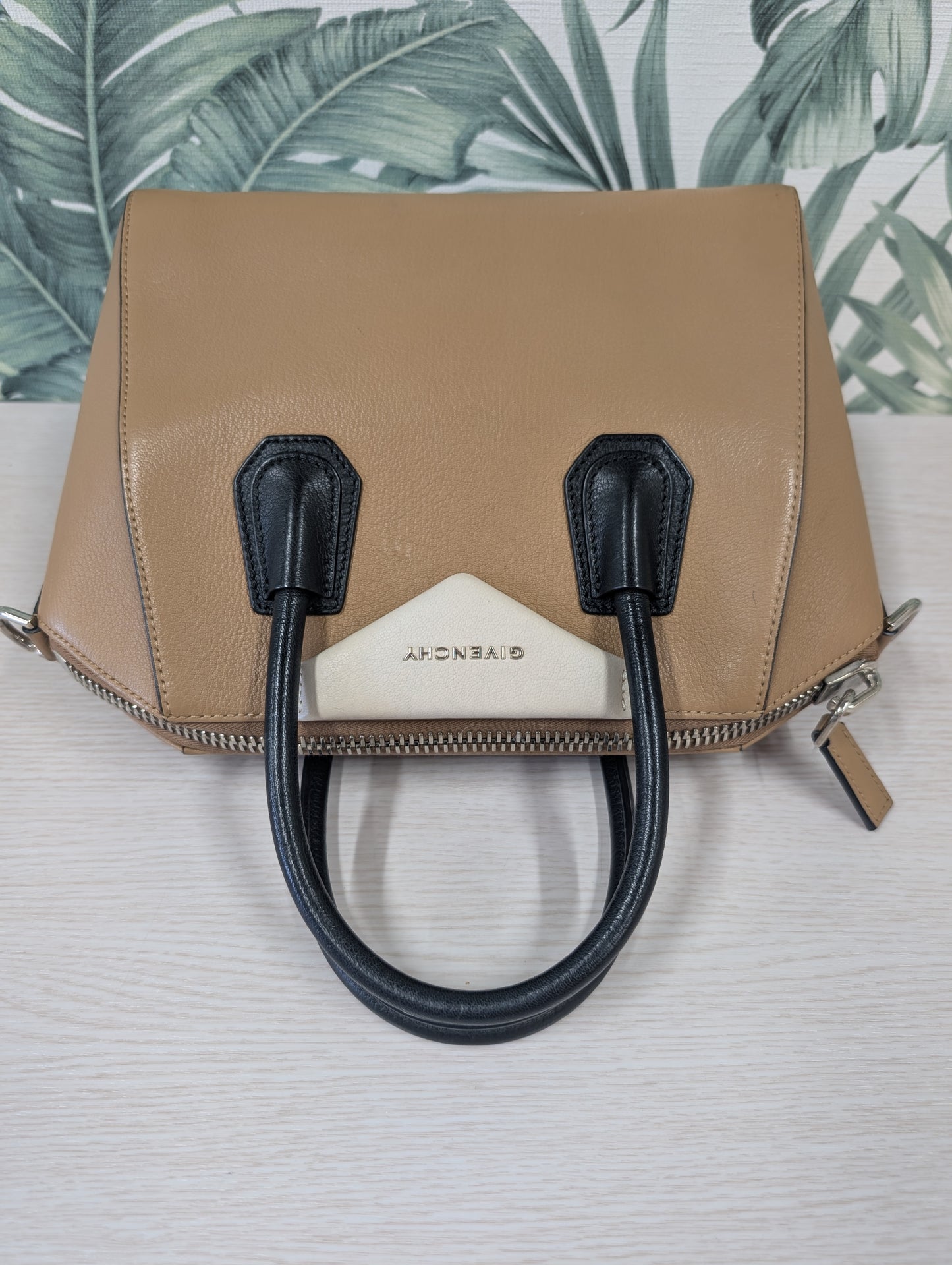 Antigona Tricolor Goatskin Small