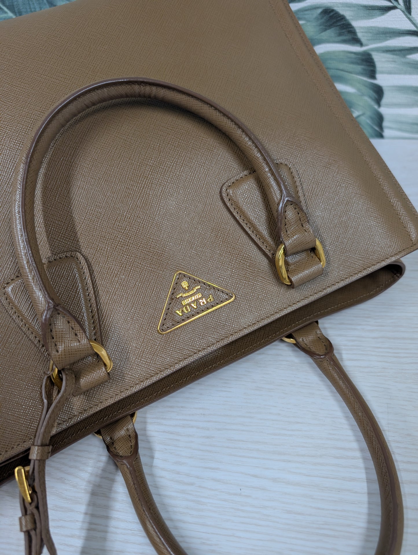 Saffiano Bicolor Medium