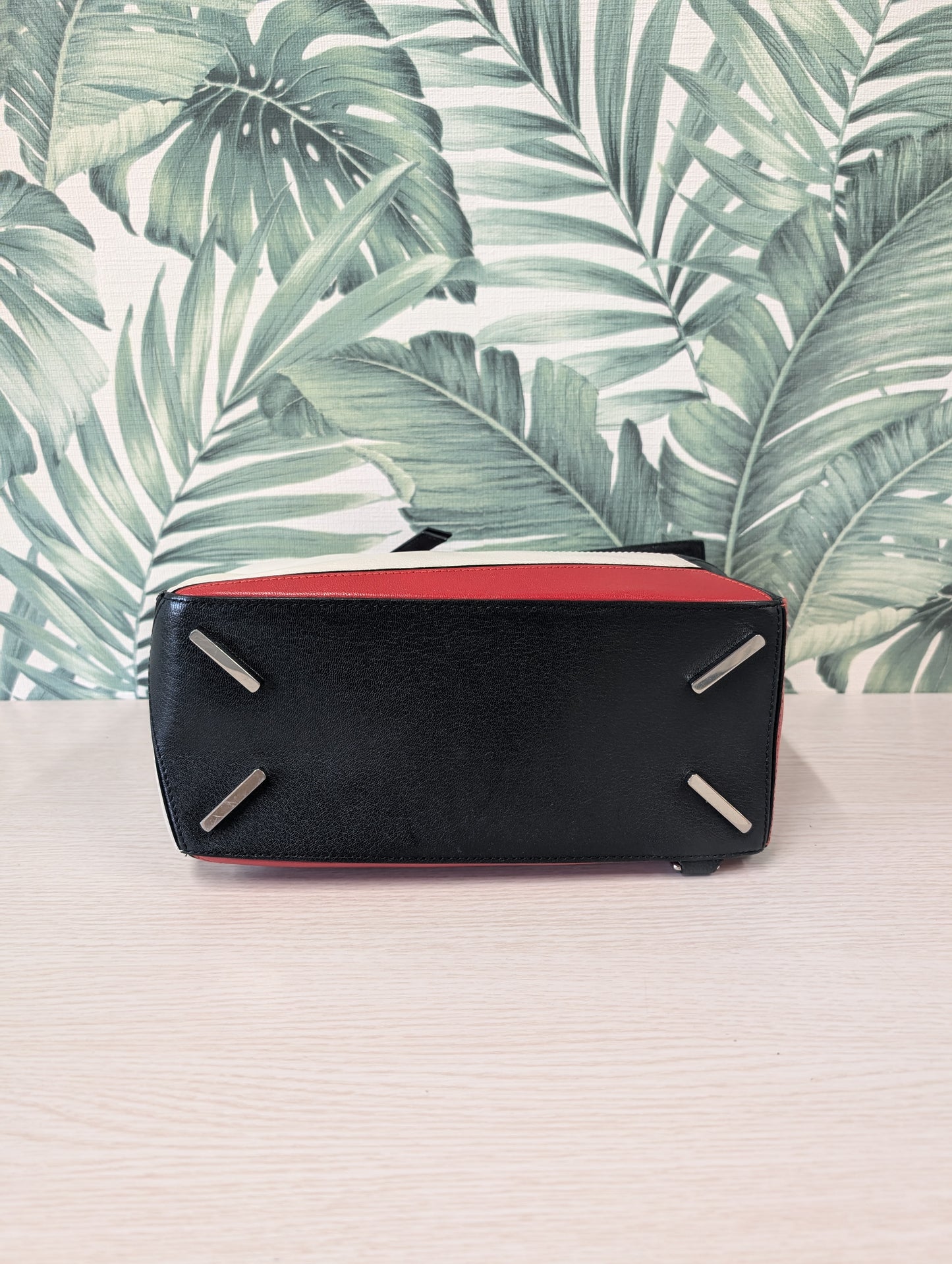 Puzzle Calfskin White Red Medium