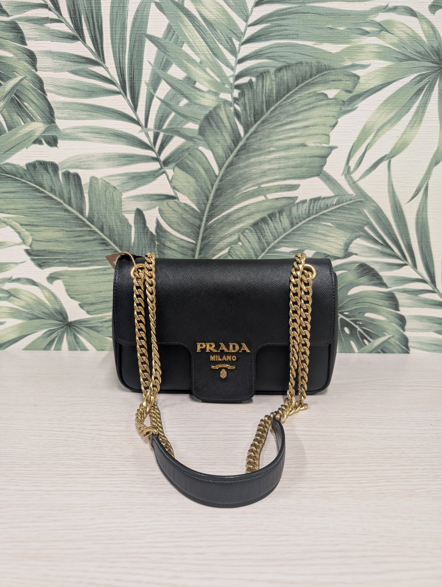 Saffiano Flap Chain
