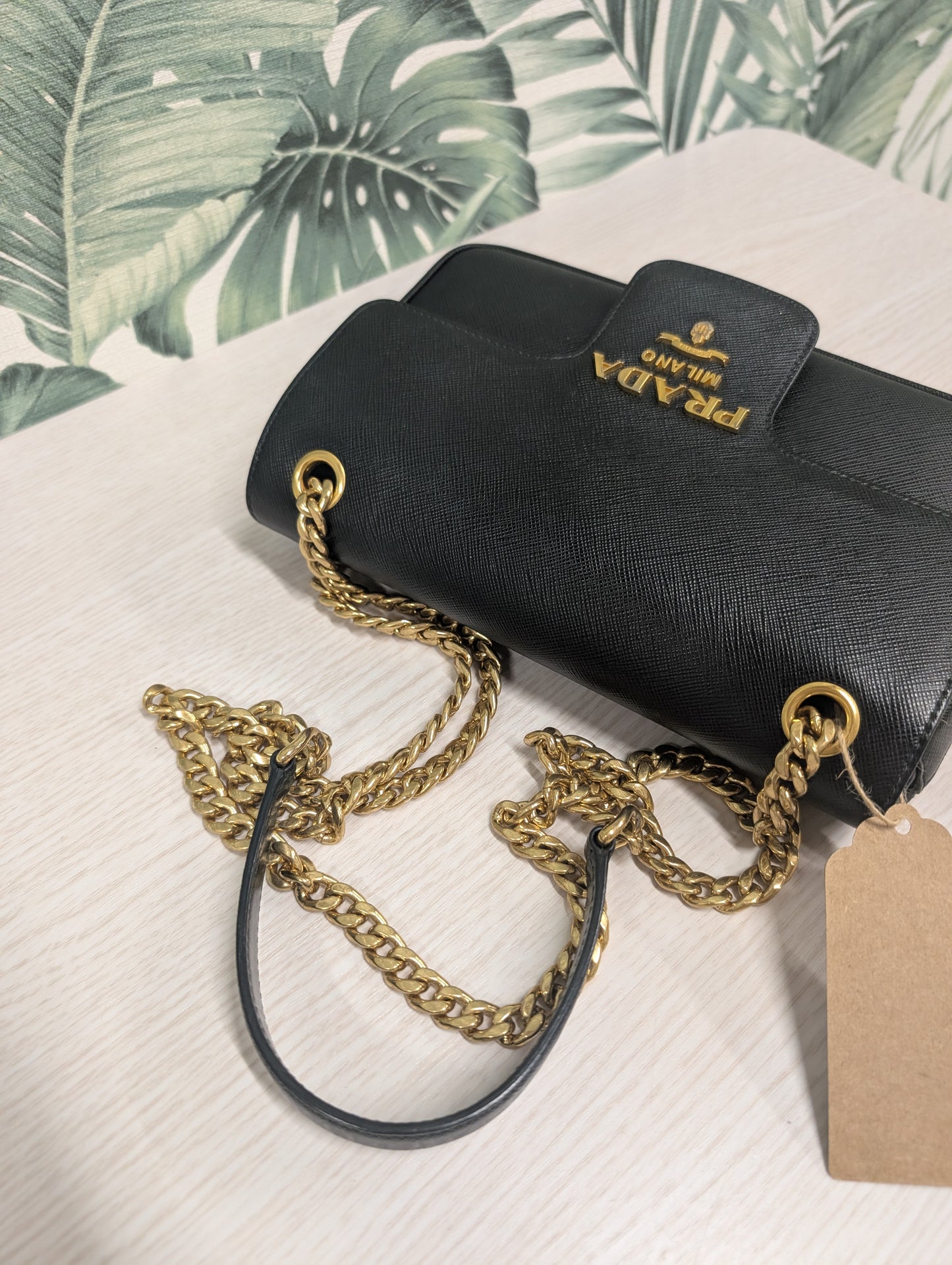 Saffiano Flap Chain