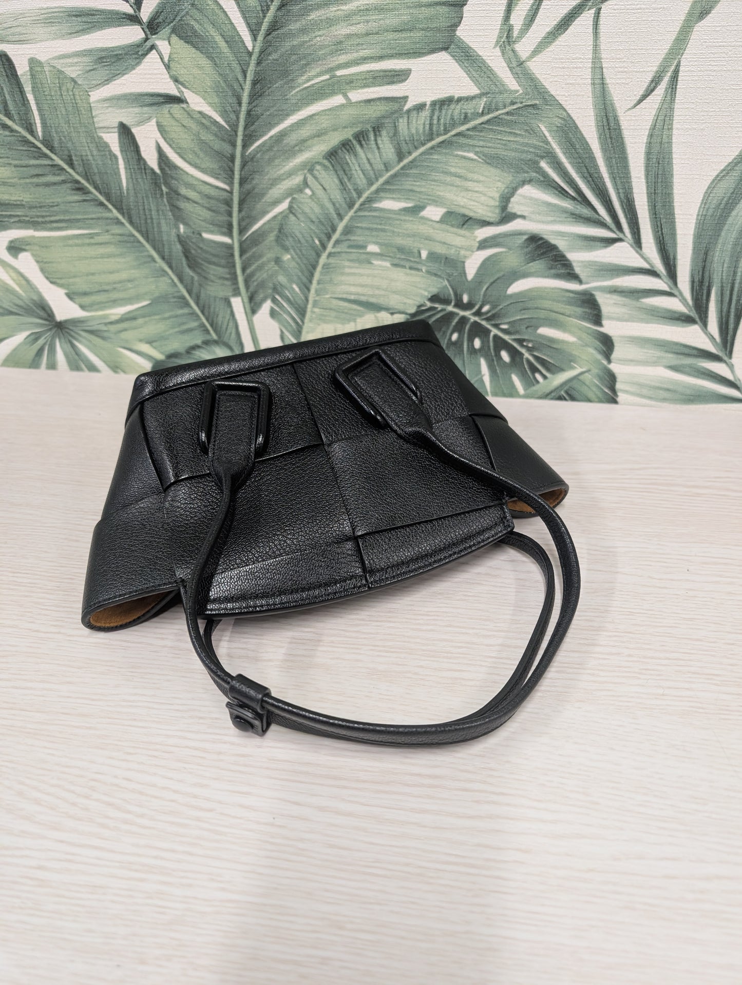 Arco Grained Leather Mini