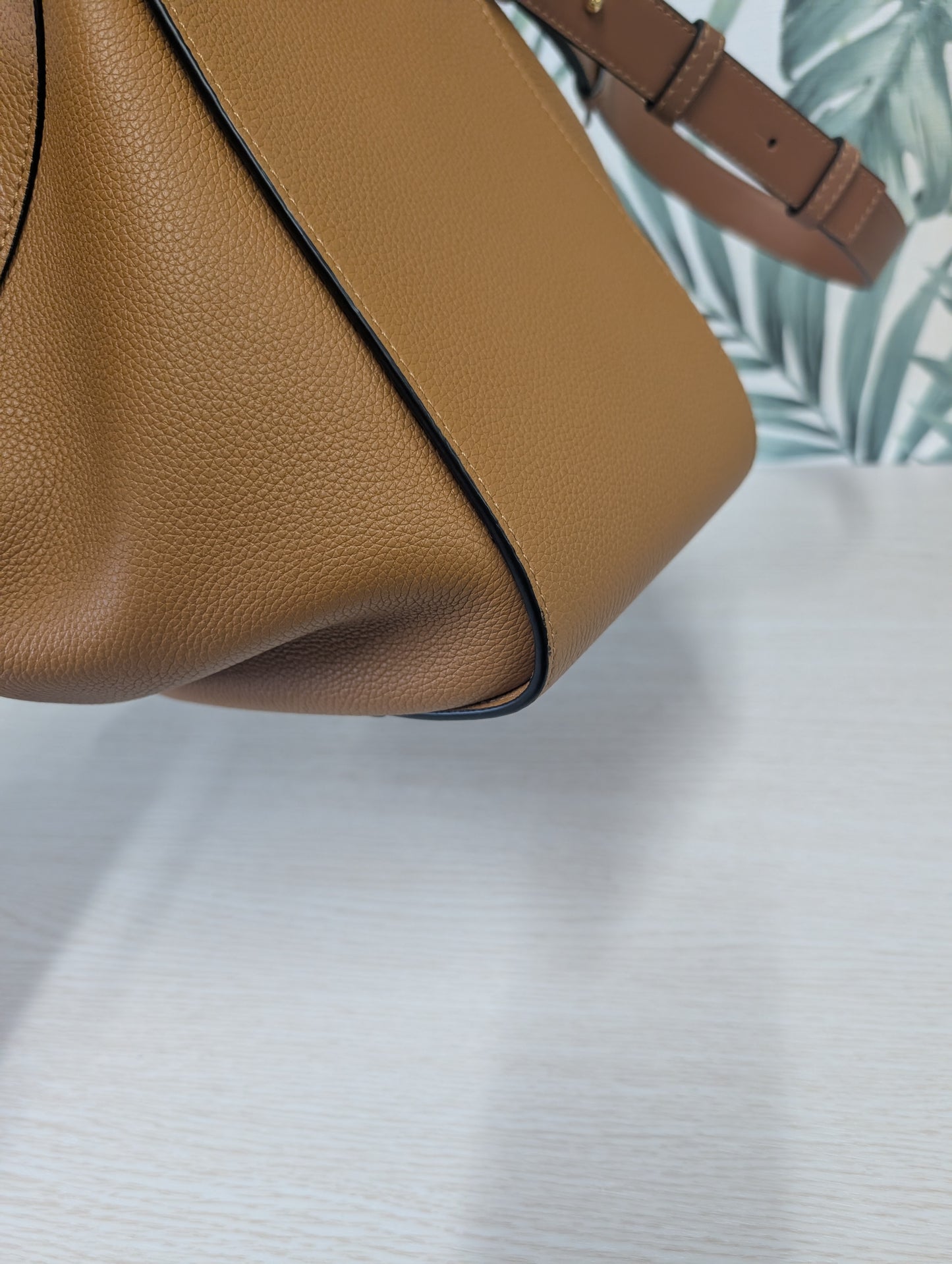 Hammock Grained Leather Small