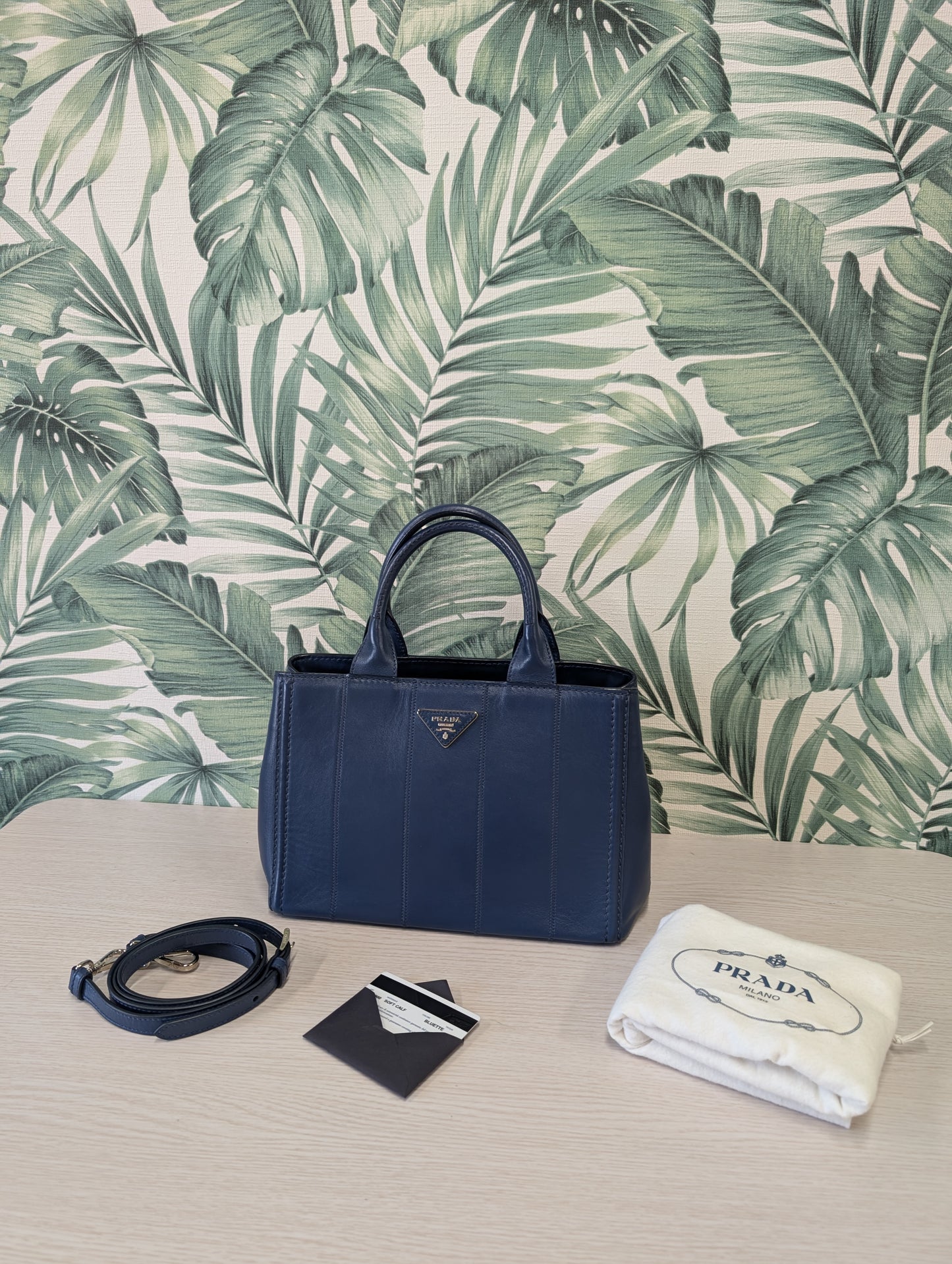 Canapa Leather Tote Bag Small
